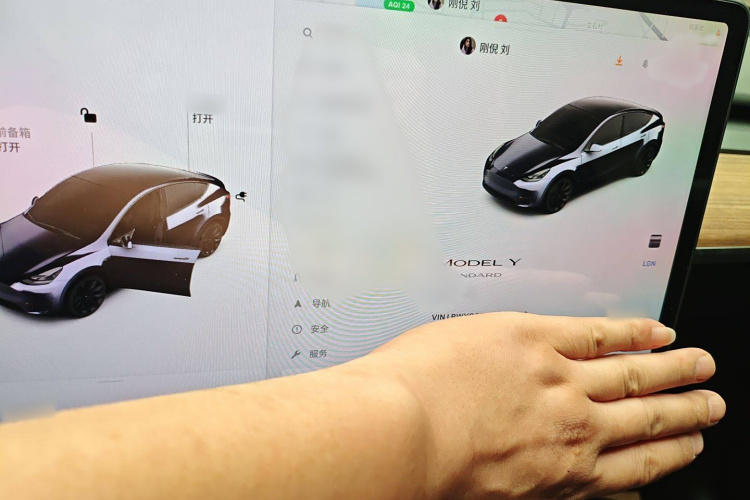 特斯拉 Model Y 2021款 标准续航后驱版局部细节14