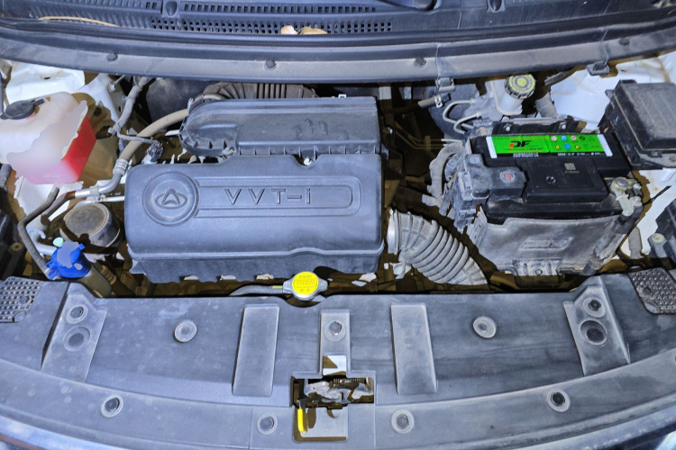 长安凯程 长安欧尚A600 2016款 1.5L 手动豪华型7座局部细节24