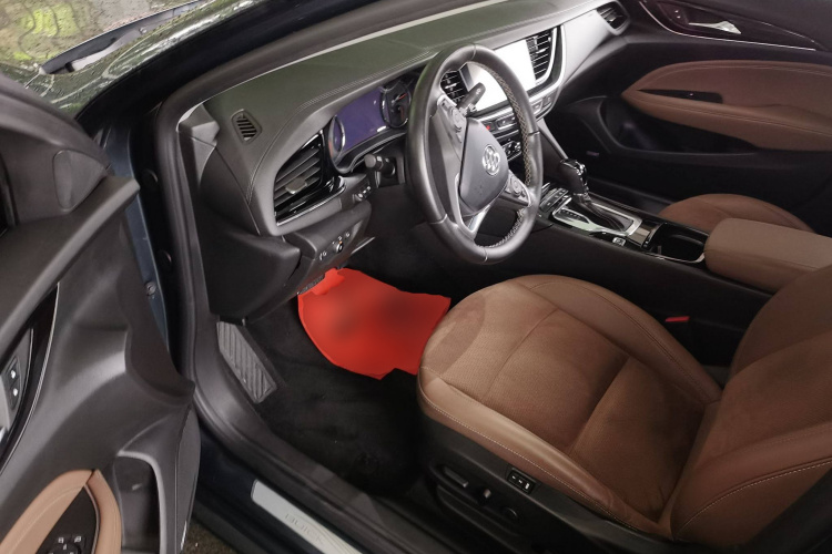 别克 君威 2019款 28T 尊享型 国VI中控内饰20