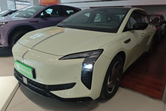 红旗EH7 2025款 690 智选版