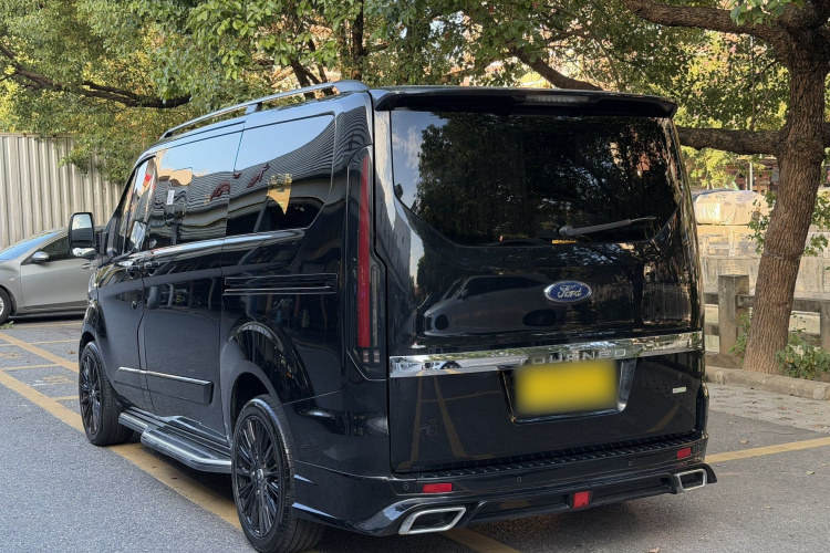 钧天黑武士Youth 2025款 2.0T 汽油巅峰版车身外观6003