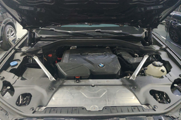 宝马X4 2022款 xDrive 25i M运动套装局部细节24