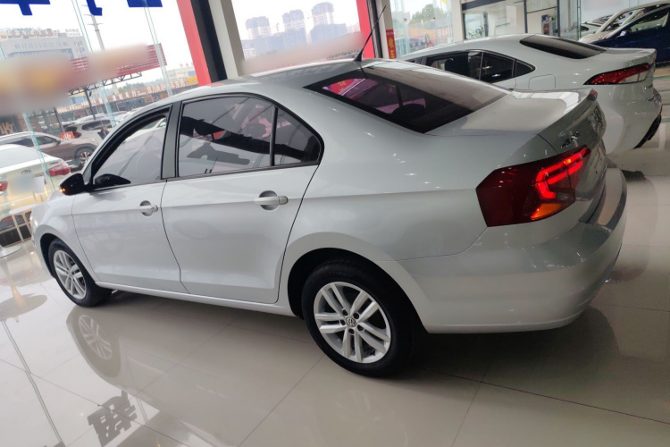 大众 捷达 2019款 梦想版 1.5L 自动时尚型车身外观4