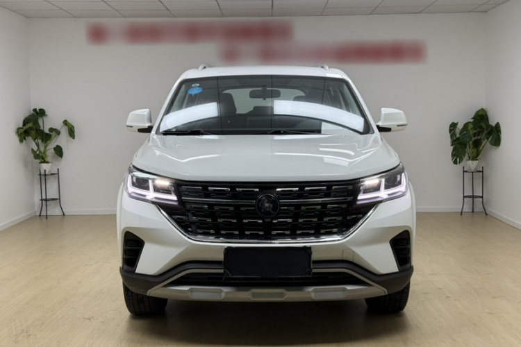 东风风行 风行T5 2022款 盛世款 1.6L 手动筑梦版五座车身外观6003