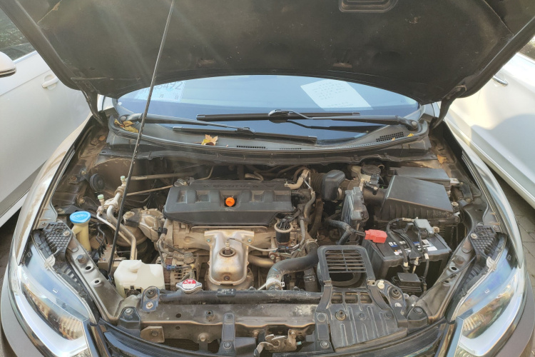 本田 杰德 2013款 1.8L 自动舒适版 5座机舱底盘24