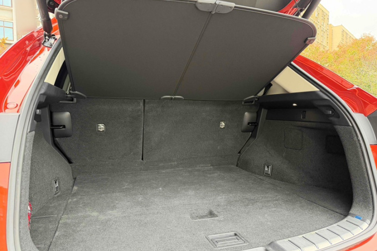 雷克萨斯NX 2022款 350h 前驱 创悦版局部细节23