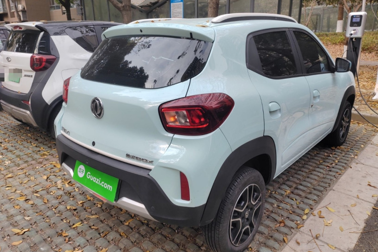 东风纳米EX1 2022款 PRO 悦骋型车身外观7