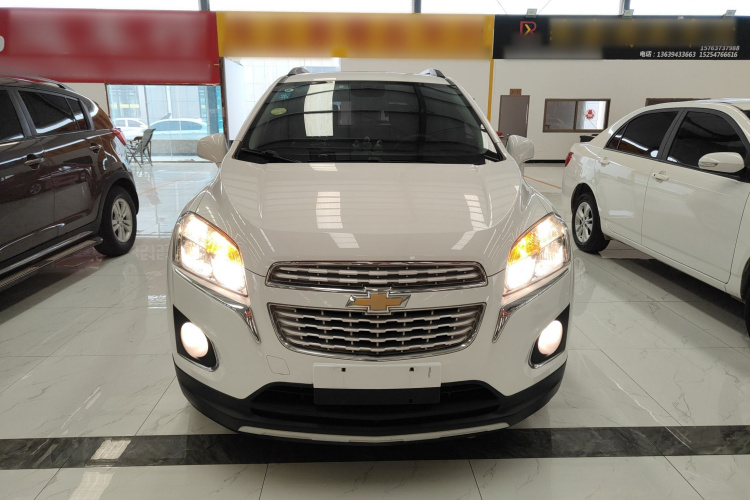 雪佛兰 创酷 2014款 1.4T 自动四驱旗舰型车身外观2