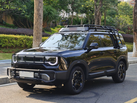 北京越野 北京BJ30 2024款 1.5T 魔核电驱进阶版