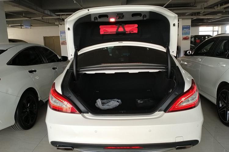 奔驰CLS 2015款 CLS 320局部细节23