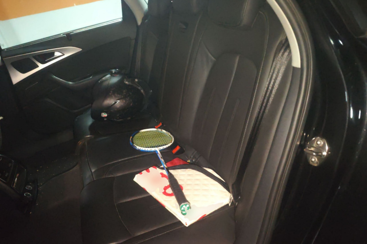 奥迪A6L 2014款 30 FSI 技术型中控内饰21