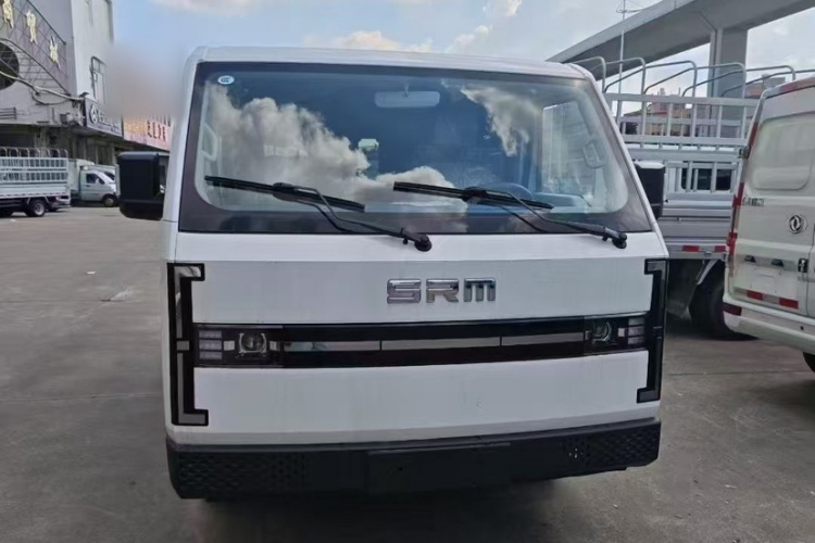 SRM鑫源新能源E3L 2025款 宁德41.86Kwh 305KM 实用型客车车身外观6004