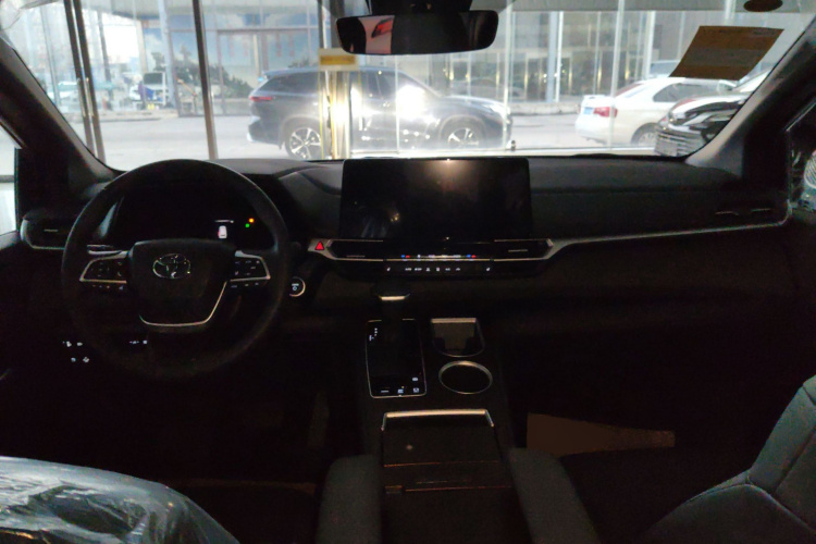 丰田 赛那SIENNA 2026款 2.5L 双擎四驱豪华版中控内饰12