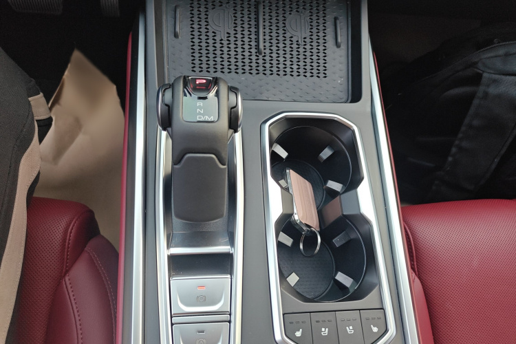 坦克400新能源 2024款 Hi4-T 越野版局部细节18