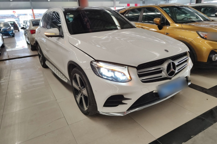 奔驰GLC 2019款 GLC 300 L 4MATIC 动感型车身外观3