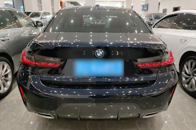 宝马3系 2023款 325Li M运动套装车身外观6