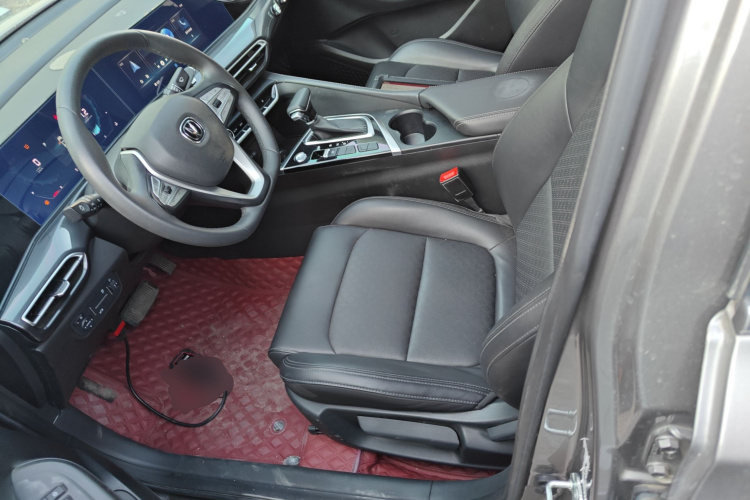 长安 逸动 2020款 PLUS 1.6L GDI 自动豪华型局部细节19