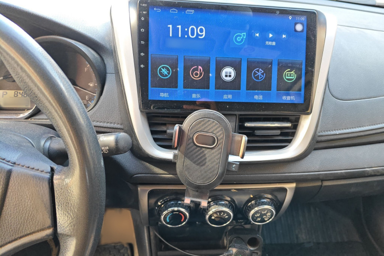 丰田 威驰FS 2017款 1.5L CVT锋驰版局部细节16