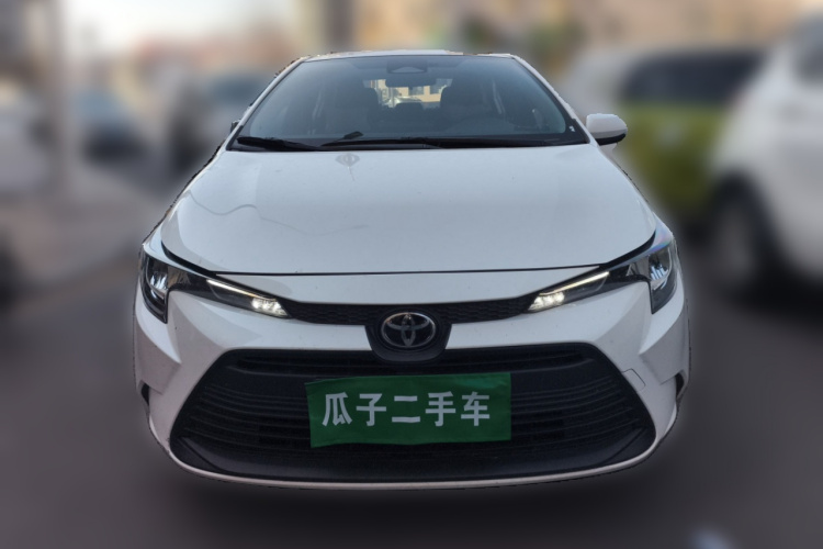 丰田 雷凌 2024款 智能电混双擎 1.8L 领先版车身外观2