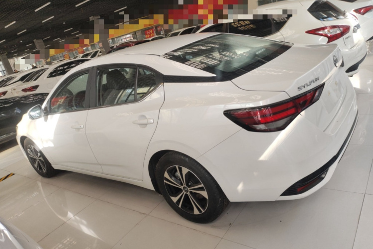 日产 轩逸 2023款 1.6L CVT悦享版车身外观4