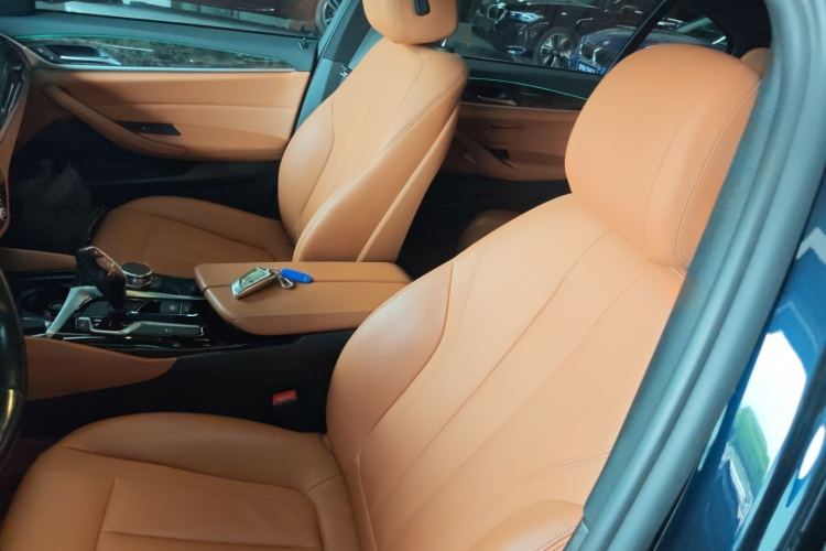 宝马5系 2018款 530Li xDrive M运动套装局部细节19