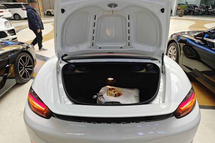 保时捷718 2022款 Boxster 2.0T局部细节23