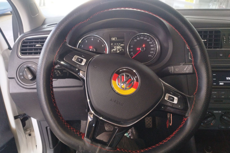 大众 Polo 2016款 1.6L 手动舒适型局部细节13