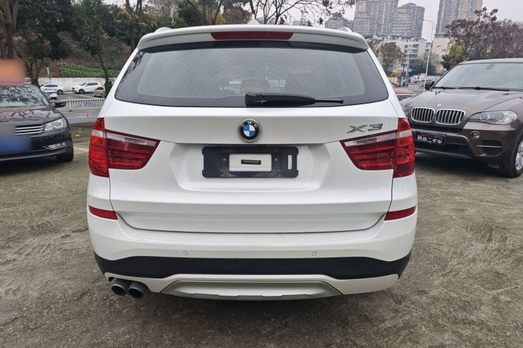 宝马X3(进口) 2014款 xDrive28i X设计套装车身外观6