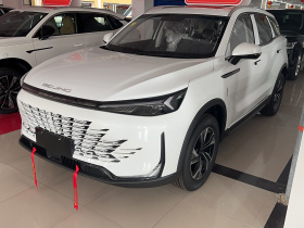 北京汽车 北京X7 2023款 1.5TD DCT优享+版