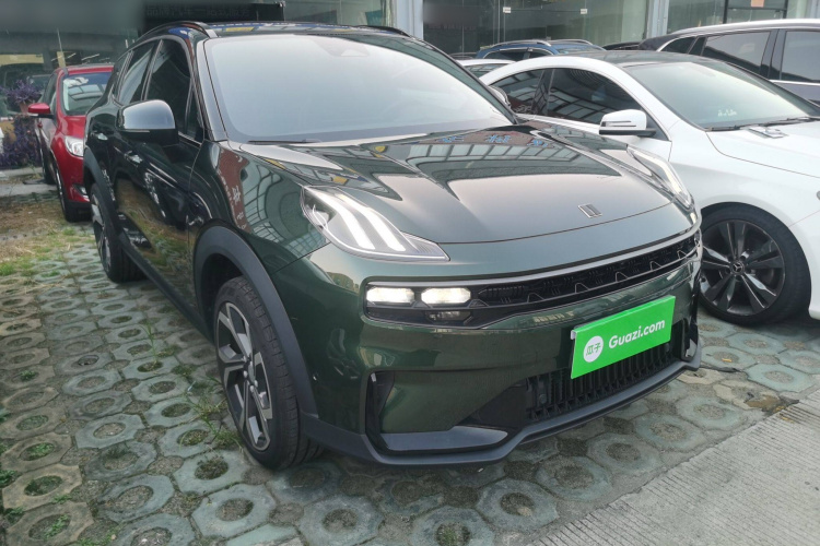 领克06 2023款 Remix 1.5T Hero车身外观3