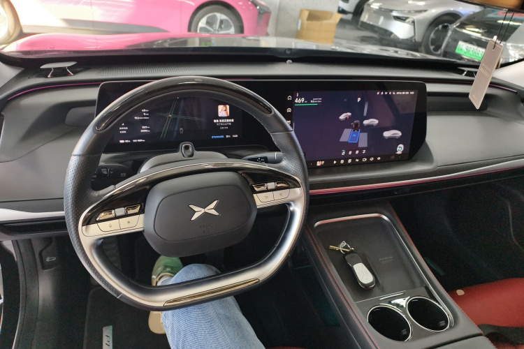 小鹏P7 2024款 P7i 550 Pro中控内饰12