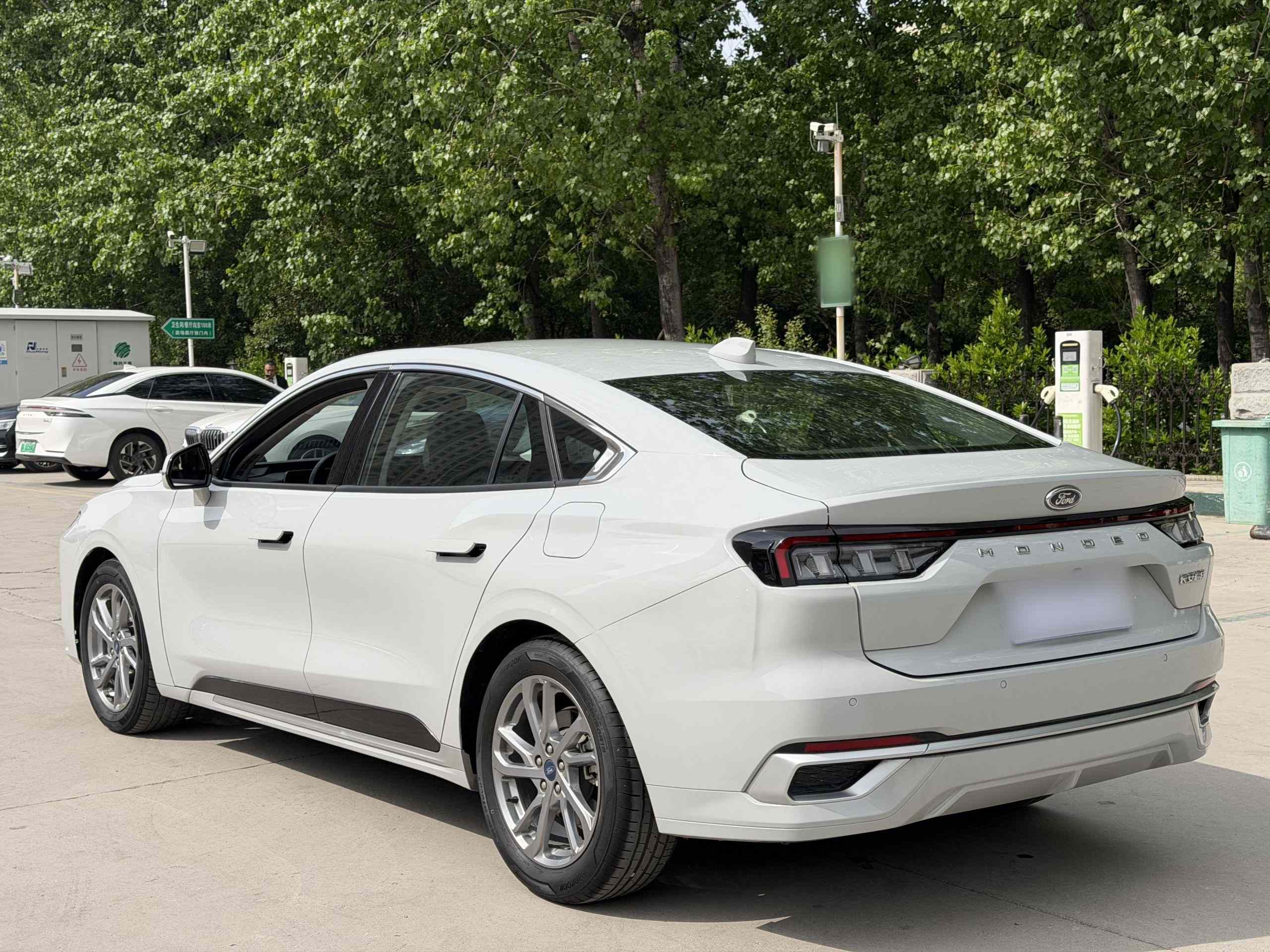 福特 蒙迪欧 2023款 EcoBoost 180 豪华型(4)