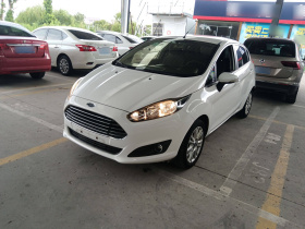 福特 嘉年华 2013款 两厢 1.5L 自动时尚型