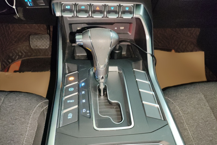 福特 领界 2019款 EcoBoost 145 CVT精领型 国VI局部细节18