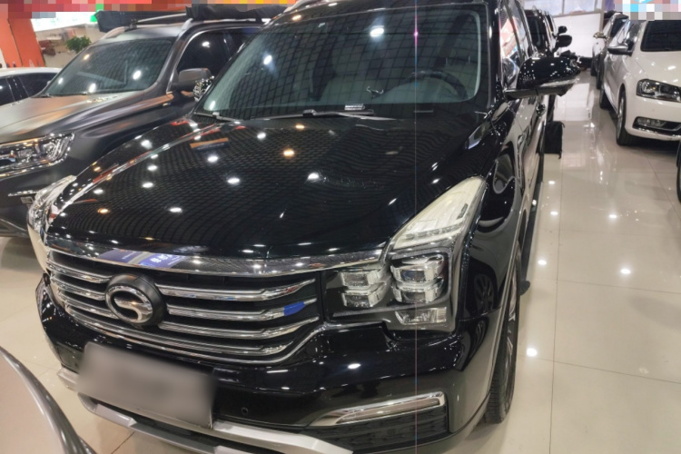 广汽传祺 传祺GS8 2017款 320T 两驱豪华智联版（七座）车身外观2