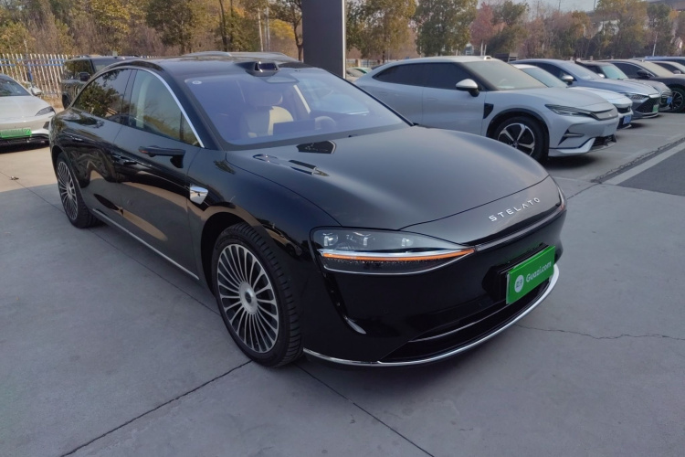 鸿蒙智行 享界S9 2025款 增程 Ultra车身外观3