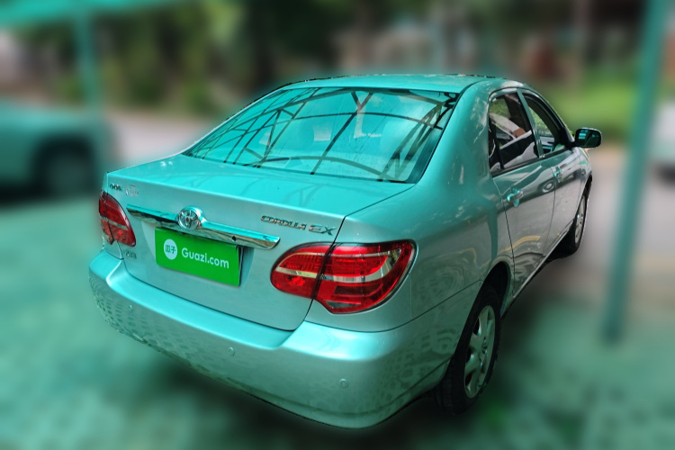 丰田 花冠 2013款 1.6L 自动豪华版车身外观6005