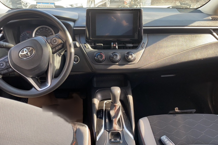 丰田 卡罗拉 2022款 1.2T S-CVT先锋PLUS版中控内饰7001