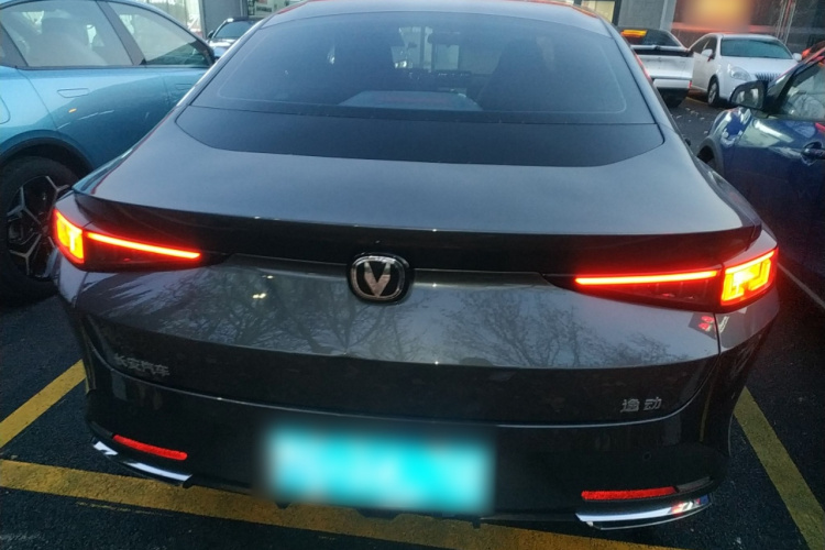 长安 逸动 2024款 1.5T GDI自动 旗舰型车身外观6004