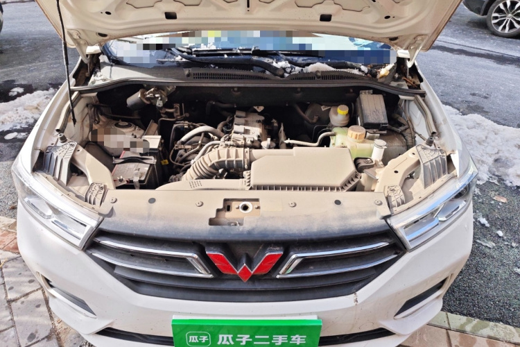 五菱汽车 五菱宏光 2019款 1.5L S标准型国VI LAR局部细节24
