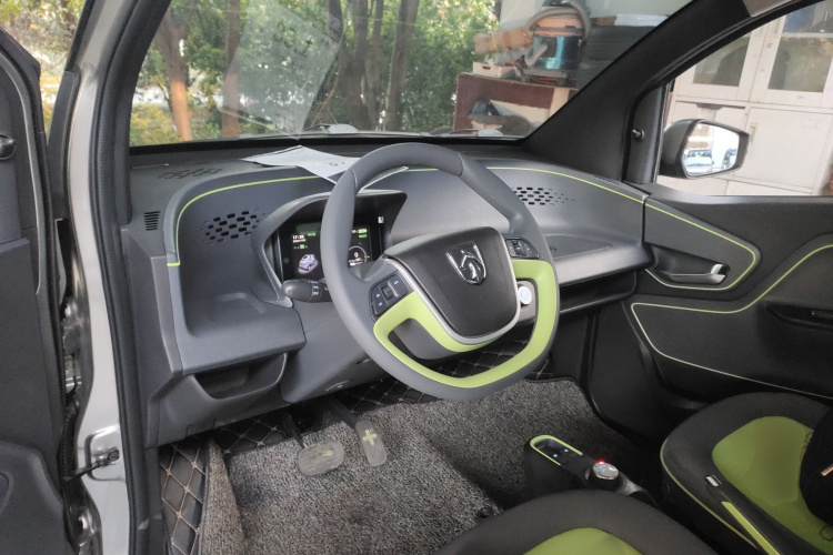 宝骏E100 2019款 250KM 智行版中控内饰7002