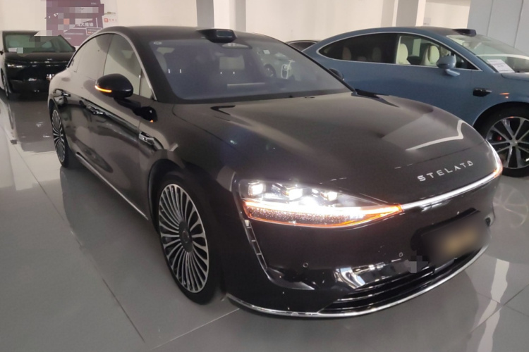 鸿蒙智行 享界S9 2024款 纯电 Ultra 四驱旗舰版车身外观3