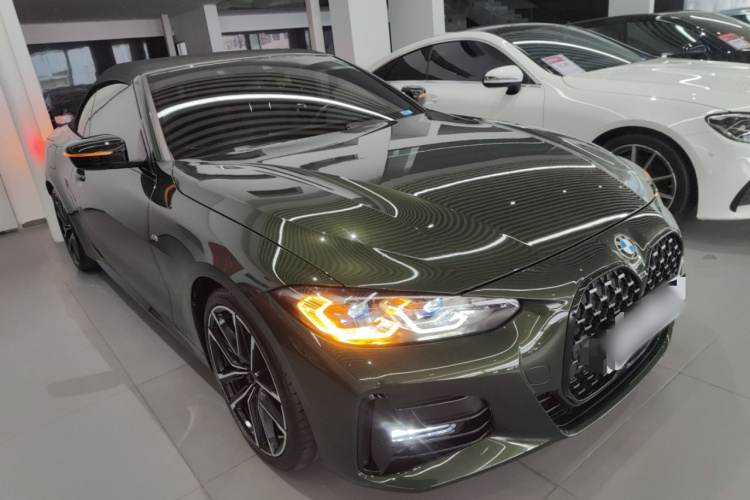 宝马4系 2022款 430i 敞篷M运动曜夜套装车身外观3