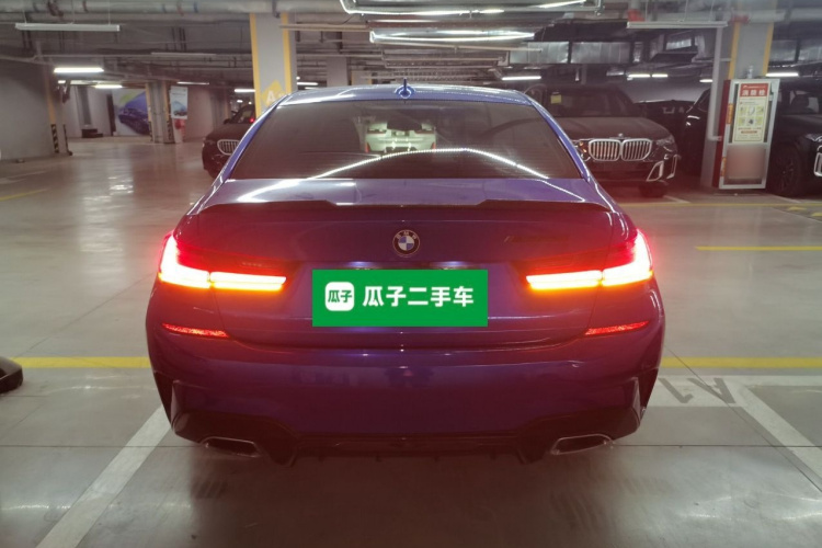 宝马3系 2020款 325i M运动套装车身外观6