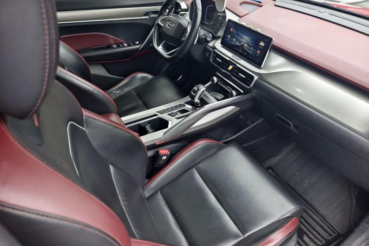 吉利汽车 缤越 2019款 运动款 260T DCT游侠 国VI中控内饰7002