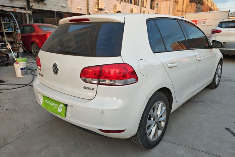 大众 高尔夫 2012款 1.6 自动舒适型车身外观7