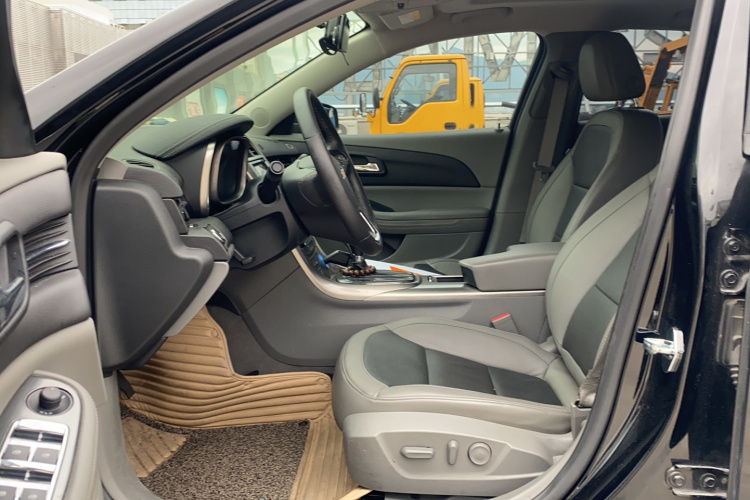 雪佛兰 迈锐宝 2013款 2.0L 自动豪华版中控内饰7001