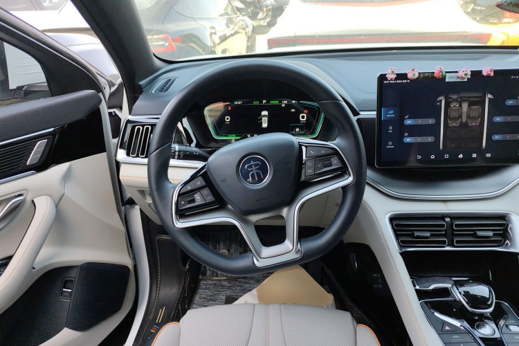 比亚迪 宋PLUS新能源 2021款 EV 旗舰型中控内饰13