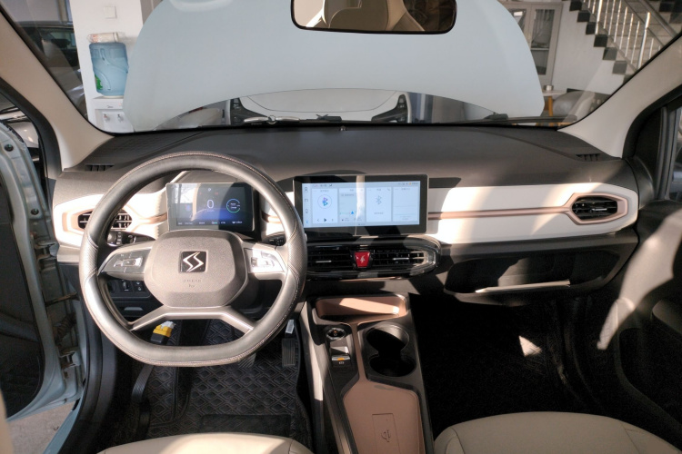 思皓 2022款 花仙子款 满天星中控内饰12