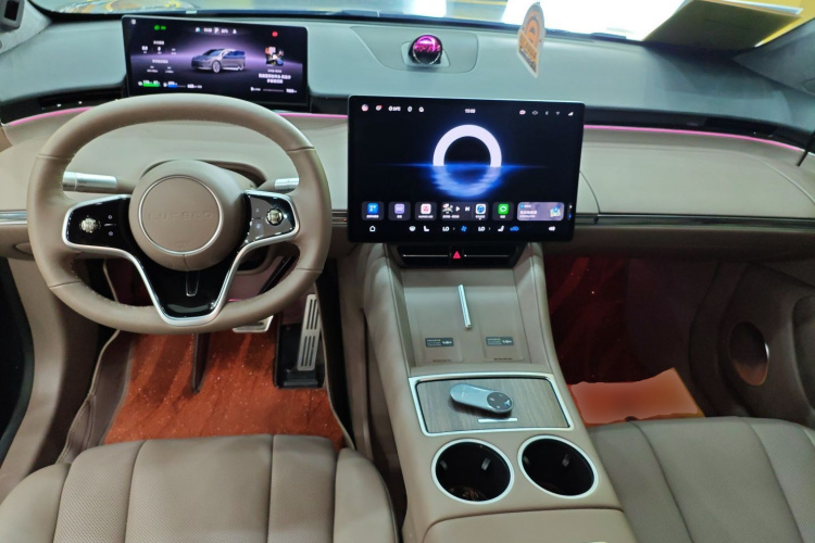 鸿蒙智行 智界R7 2025款 增程 251km Max中控内饰12